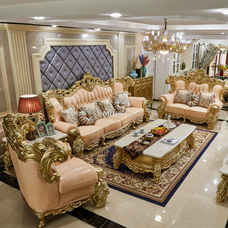 Sala de estar grande, sof&aacute; blanco de cuero genuino, madera negra y dorada