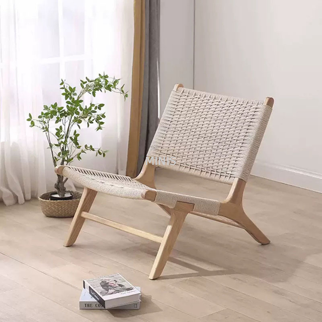 Chaise en bois solide de corde tiss&eacute;e par meubles de loisirs europ&eacute;ens