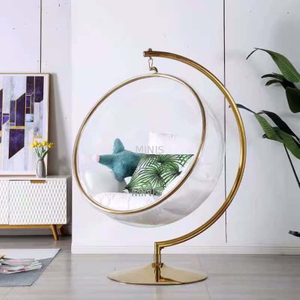 Silla columpio colgante redonda transparente con espacio acr&iacute;lico relajante
