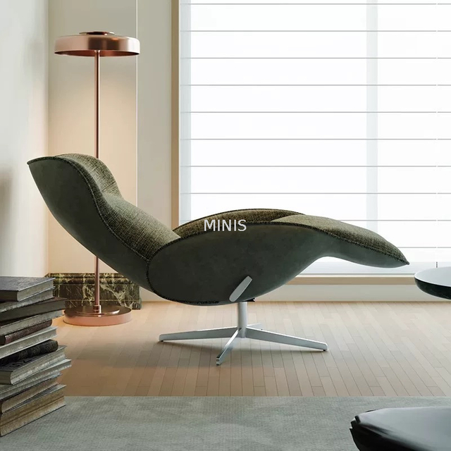 Silla reclinable giratoria de buena tela con reposapi&eacute;s retr&aacute;ctil