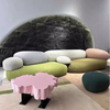 Sof&aacute; c&oacute;modo y asequible en forma de roca para sala de estar interior 